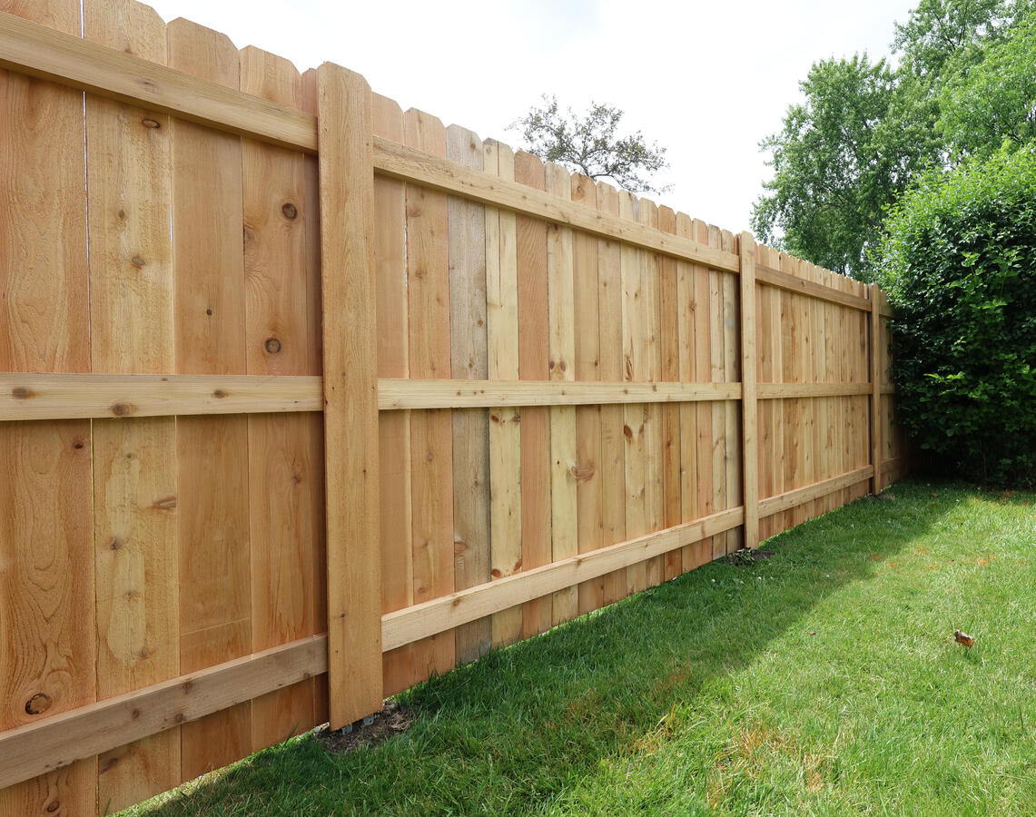 cedar fence company Illinois